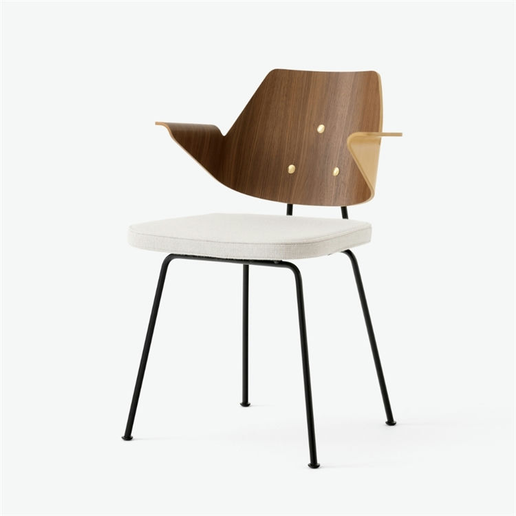 Andtradition RFH Spisebordsstol med Armlæn - Beech/Walnut