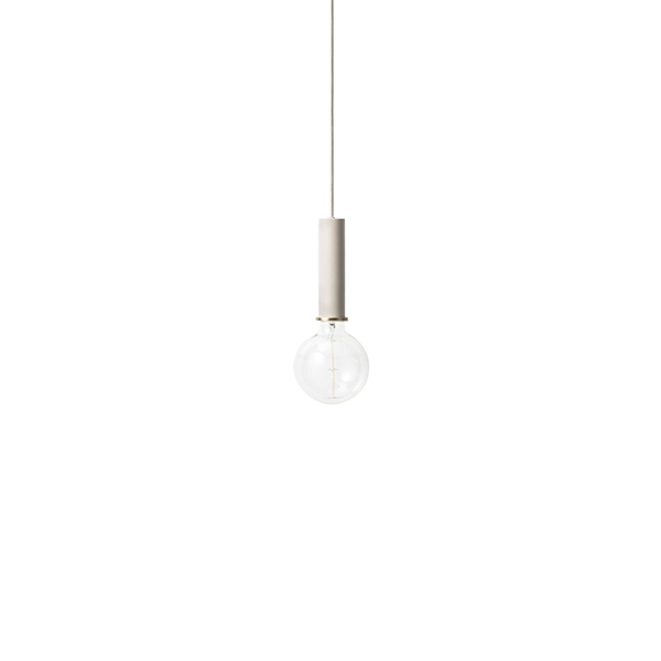 Ferm Living Socket pendel - høj - lysegrå