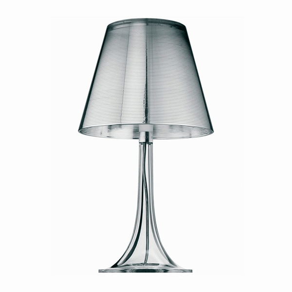 Flos Miss K Bordlampe i Sølv - Unikt Design og Lys